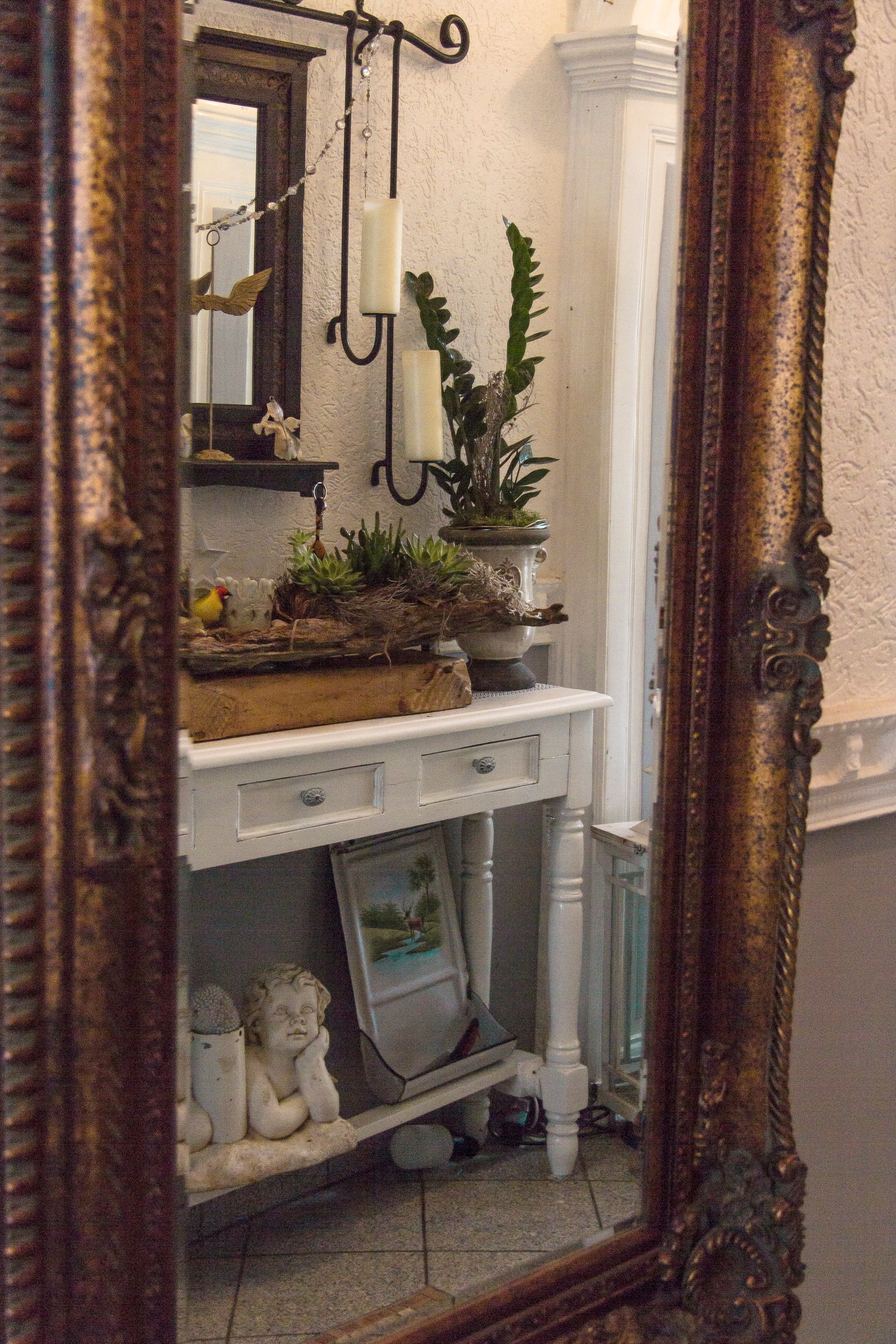 Charming, South + Stylish !!
