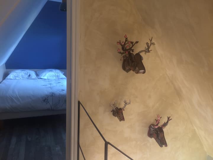 spálňa 1 manželská posteľ 2 osoby