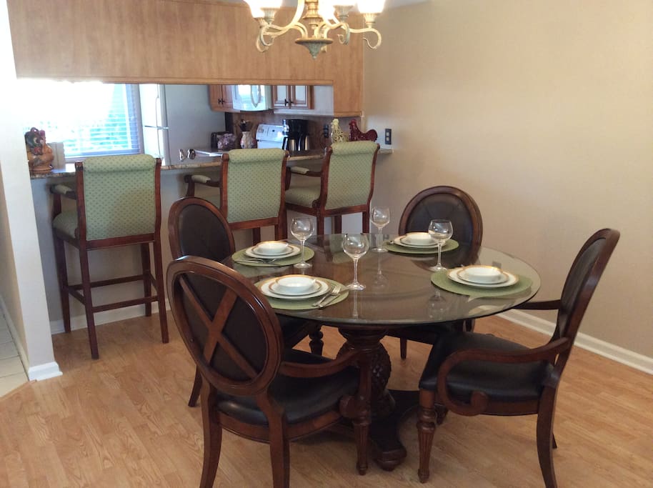 Dining area can accommodate six