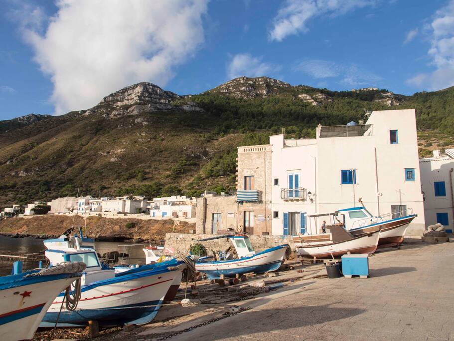 il porto di marettimo