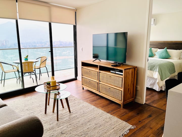 The best view, new apartment! Zona Parque Arauco Condominiums for