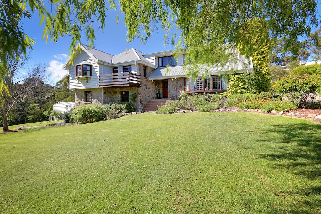 Hopes Rise, front lawns looking up to the house