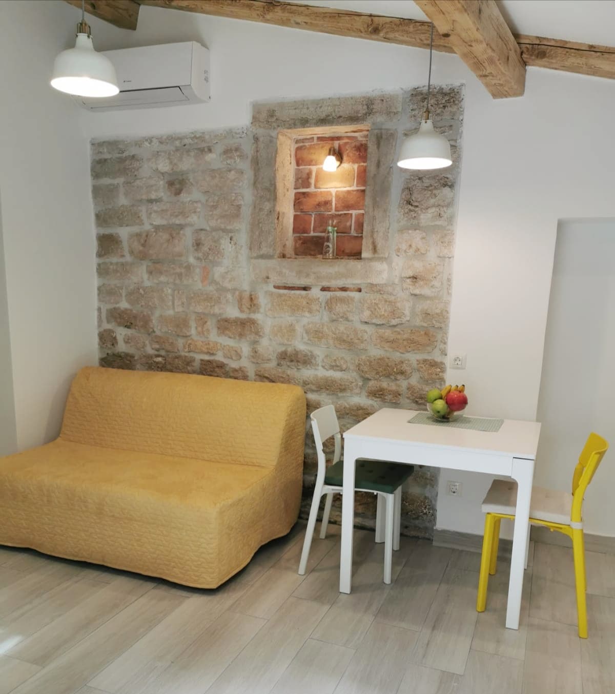 Studio apartment DEA in the center