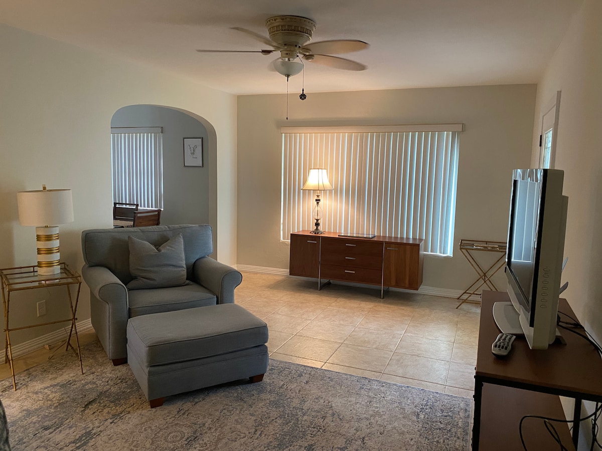 غرفة المعيشة