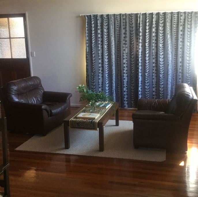Formal lounge