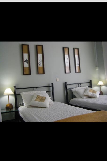 Bedroom_1
