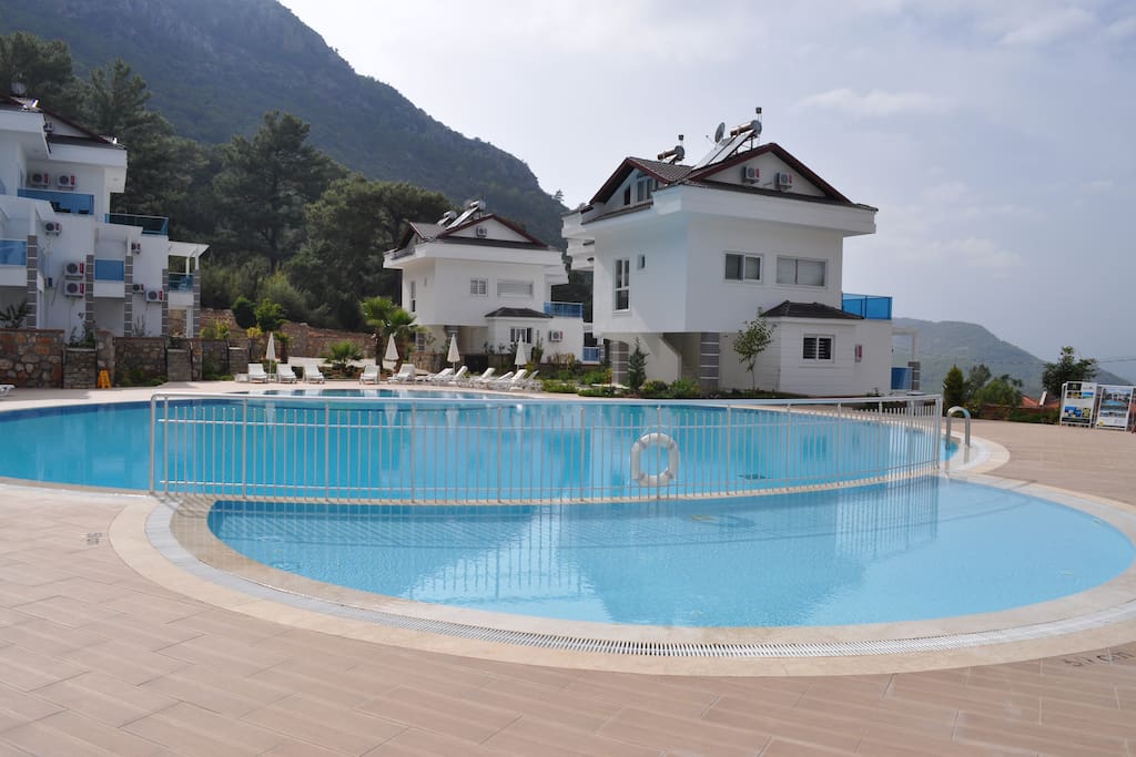 Orka Royal Hills Apartments D-1