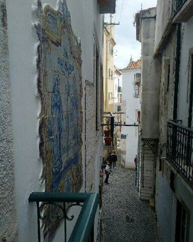 Stunning 100 M2 terrace in ALFAMA gallery image 5