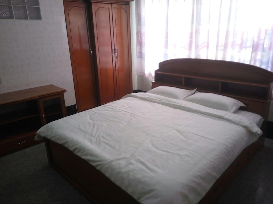 Double Bed