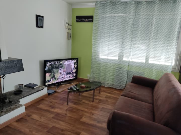Agréable T3 60m3 Rénové , Dans Petite Copropriété - La Rochelle