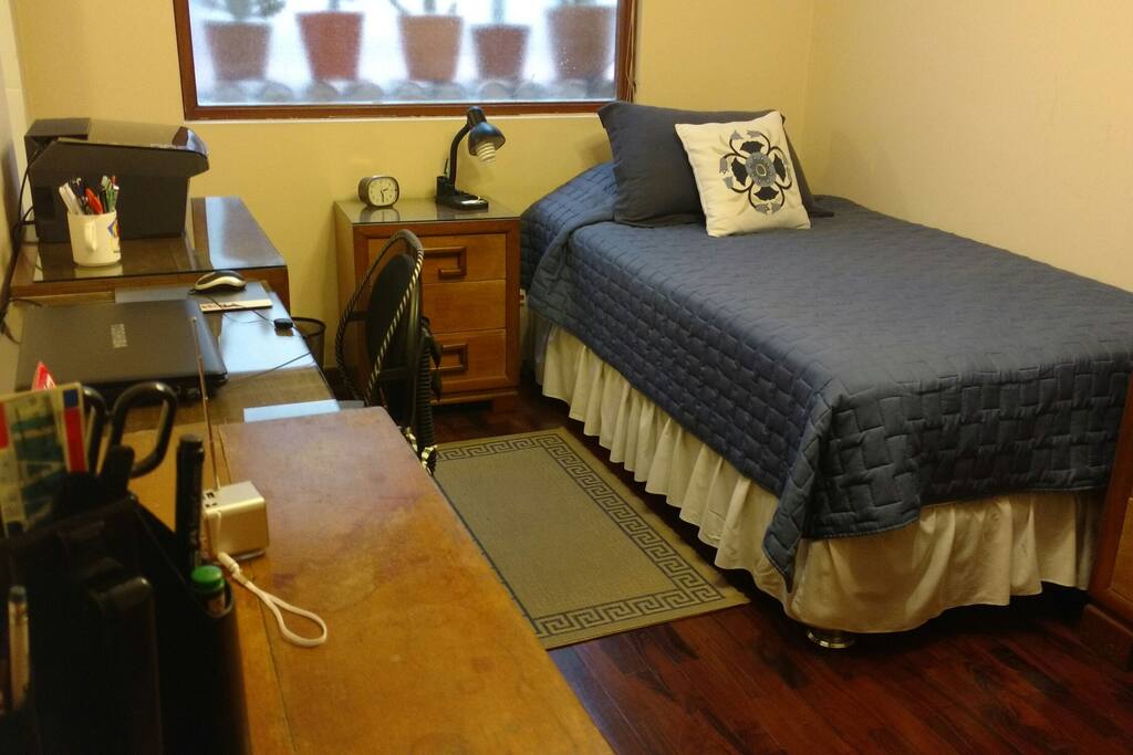 Private room studio 1