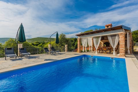 Villa Laurosa