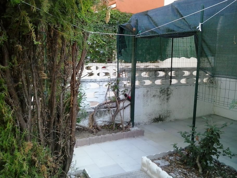 il cortile privato dell'immobile
