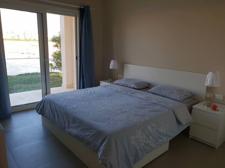 ห้องนอนใหญ่ 