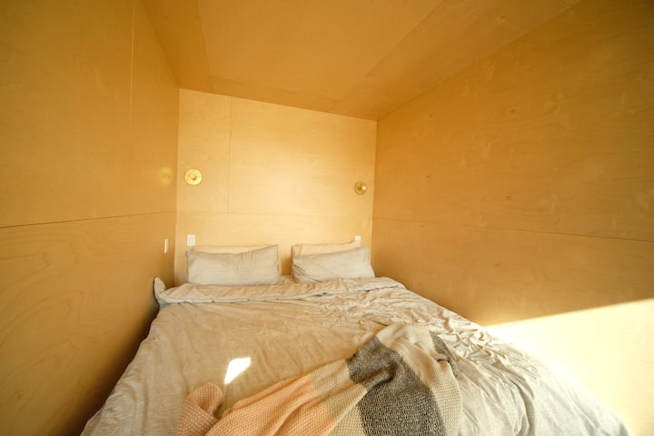 Cozy King bed