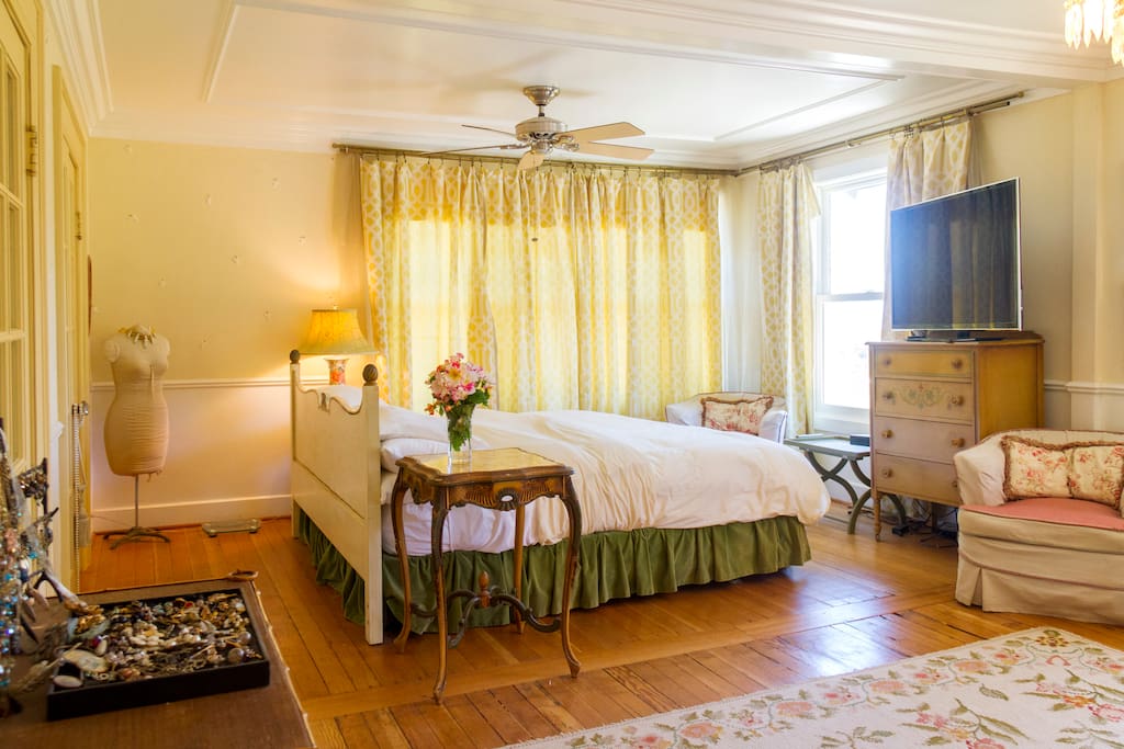 Large bedroom with view of San Francisco Bay.