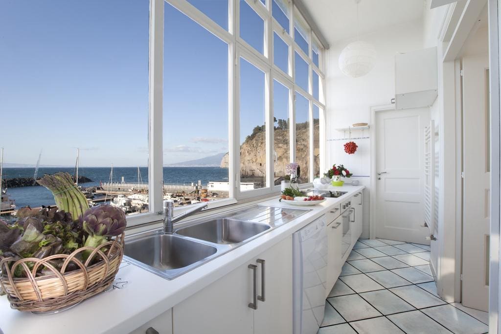 Cucina vista mare