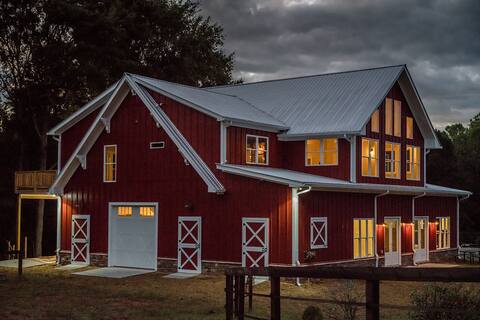 Luxury Barndominium with Value-Add Experiences