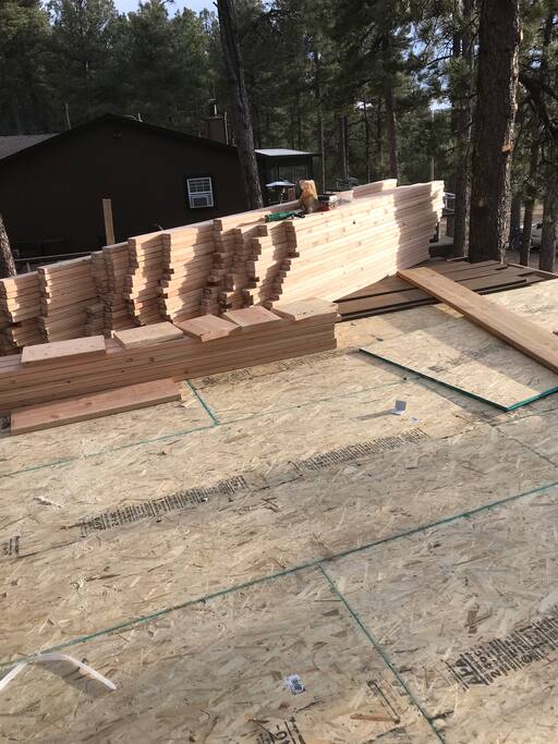 The first floor is set!