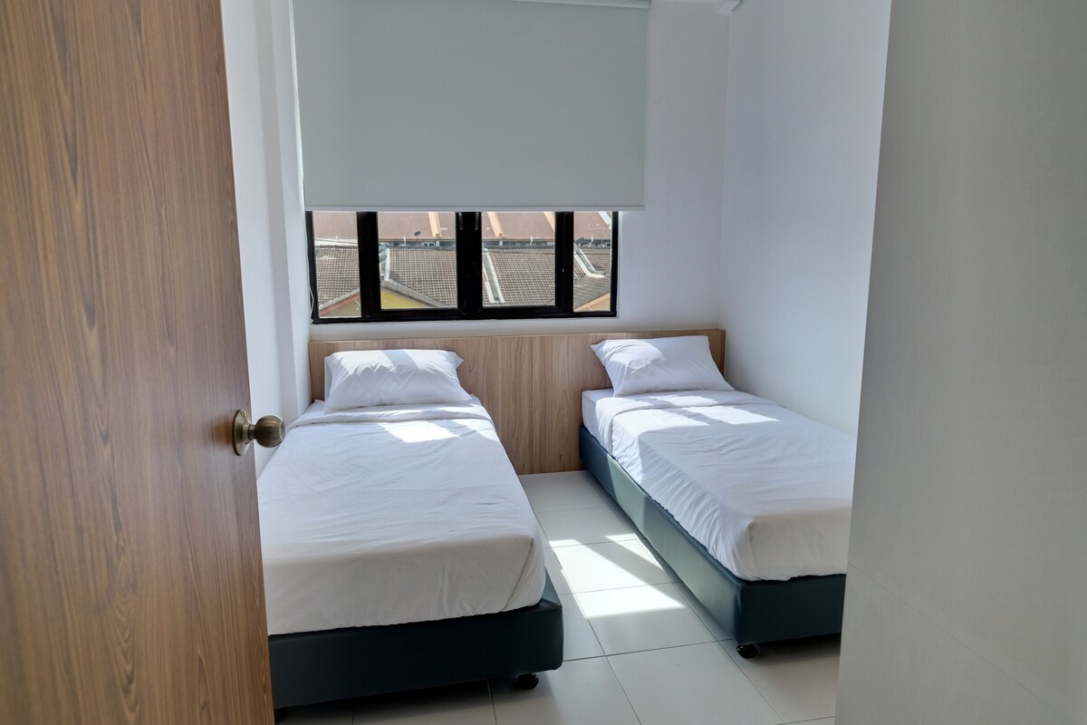 Gunung Keriang Vacation Rentals u0026 Homes - Kampung Gunung Hulu 