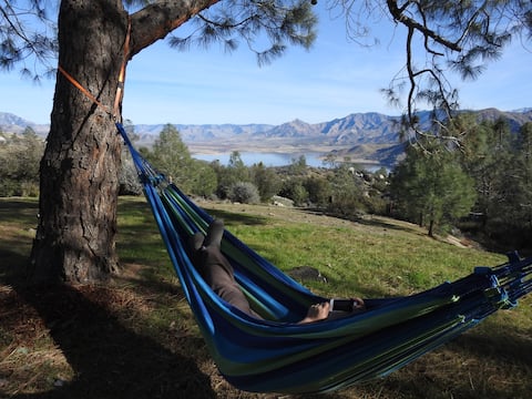 Sky Ranch Log Cabin with Amazing Views!