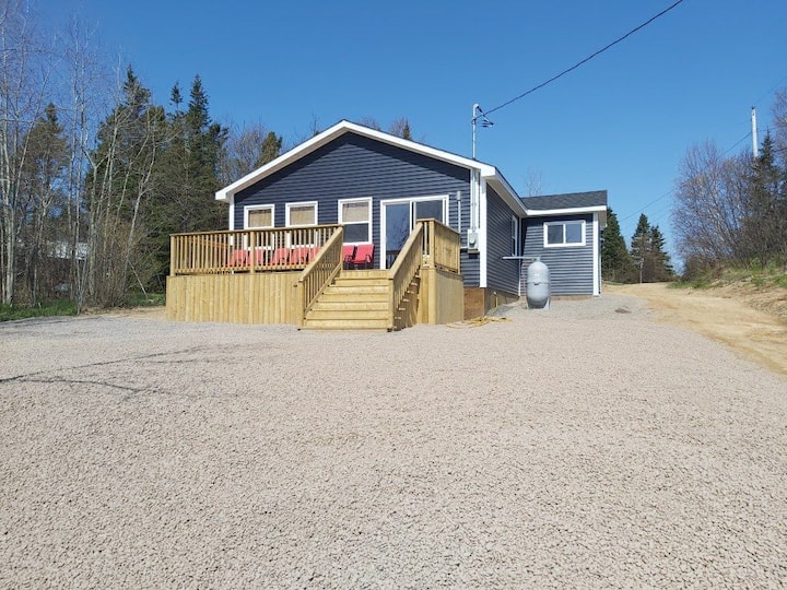 Abbott's Oceanview NL in Terra Nova National Park Houses for Rent in