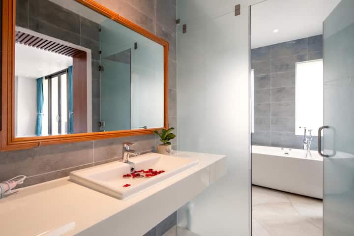 Phòng tắm đầy đủ 1