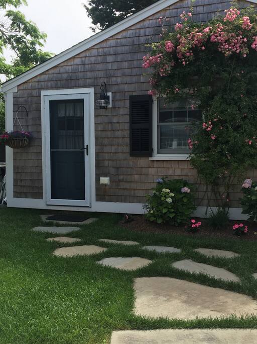 Private entrance steps away from spacious quiet back yard.