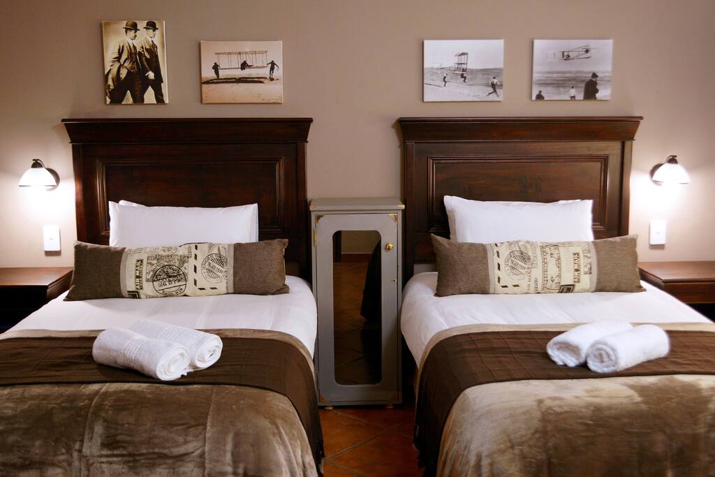 Room 1