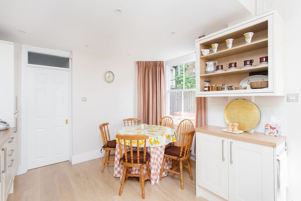 Dining Table with space for 5