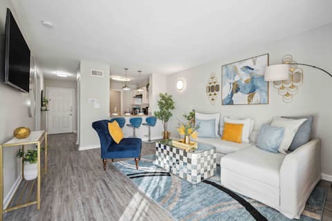 Top performing Airbnb: Stylish & cozy~ 7 min to DT~pool in Pleasant Valley