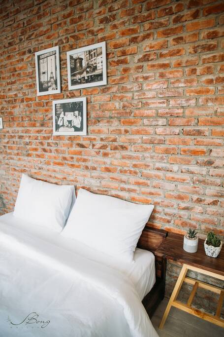 Suite with small balcony