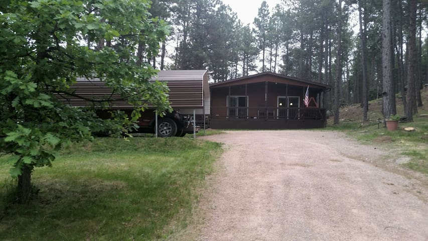 Beautiful Black Hills National Forest Home