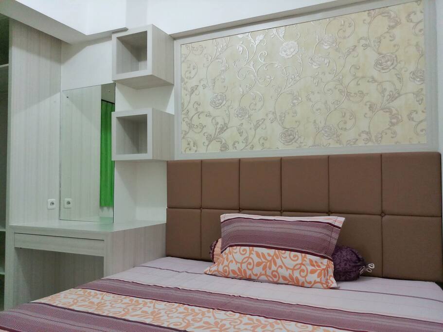 Main Bedroom - King Bed