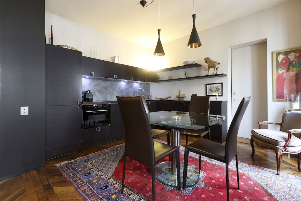 Le coin salle à manger / cuisine du living room