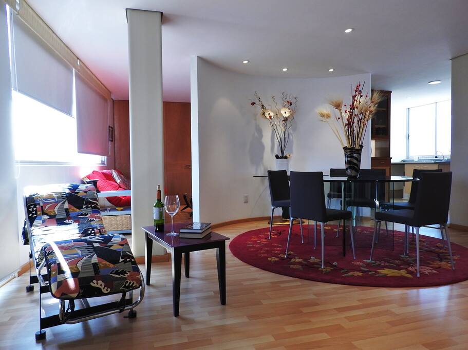 Dining Room & Relax Area