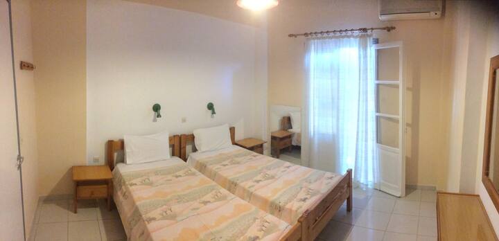 חדר שינה שני