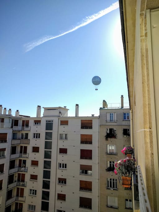 vue côté cour (chambre)