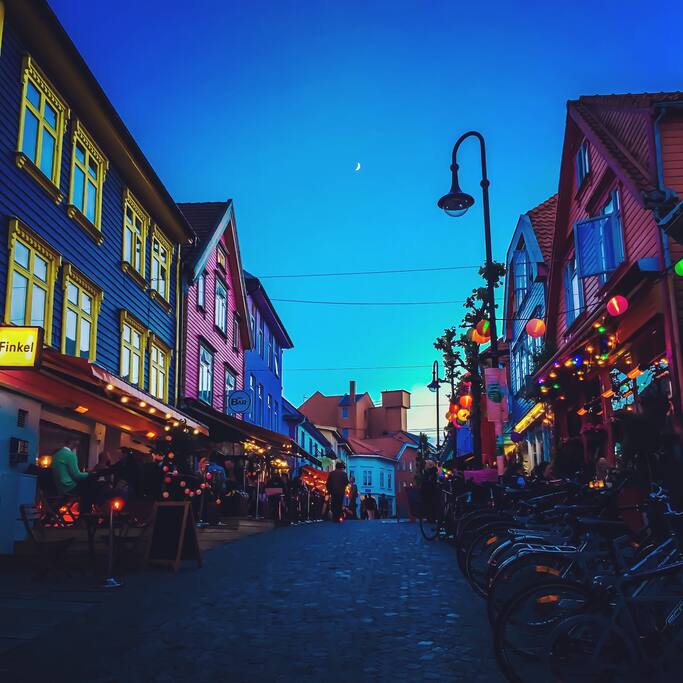 The street a warm summer night