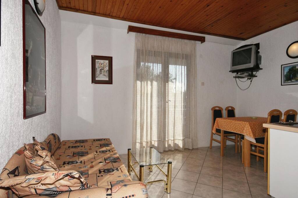 Dining room, Surface: 10 m²