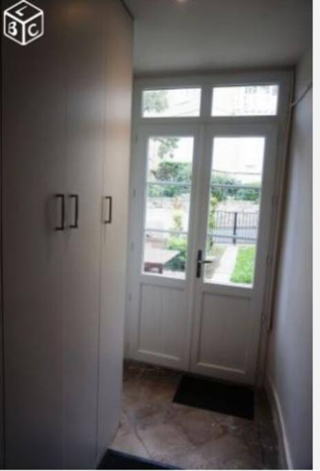 Entrée privative RDC