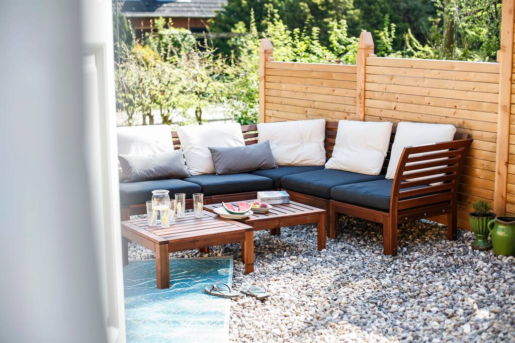 Entspannung in bequemen Loungesesseln