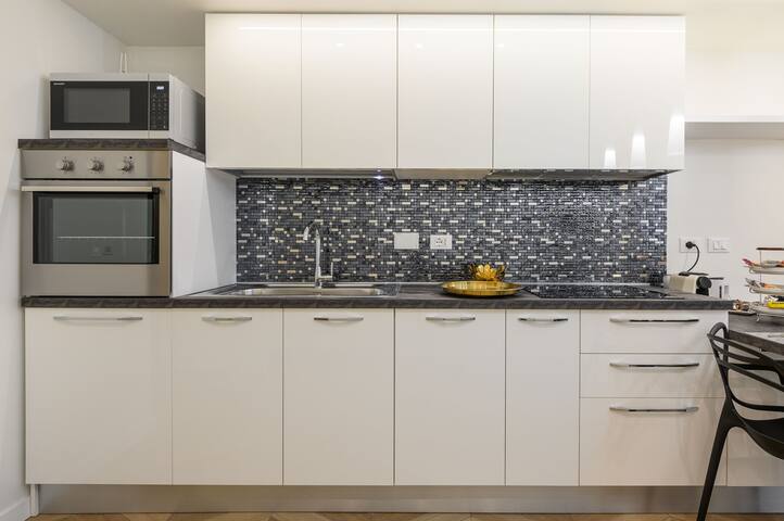 Roma Luxury Vatican House gallery image 4