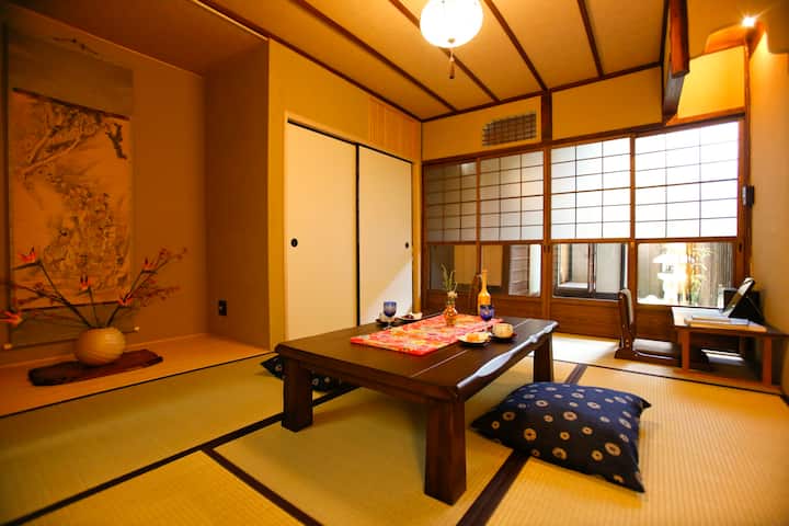 Machiya with hammock and terrace