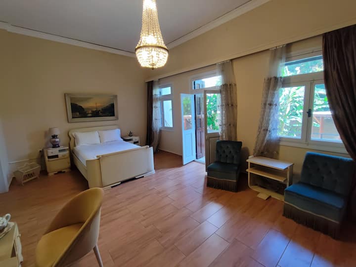 Downtown Garden Elpida Villa 145m2 - Chania