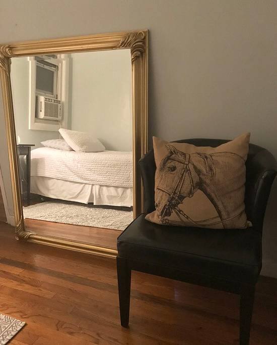 1st bedroom