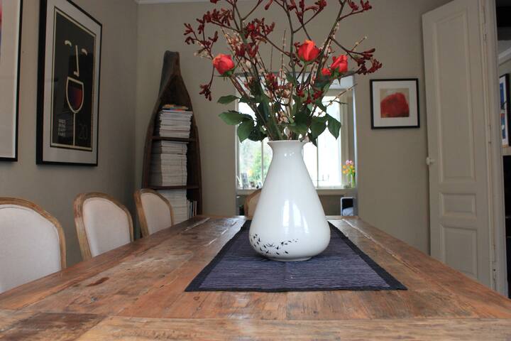 Beautiful & Stylish Amsterdam House gallery image 5