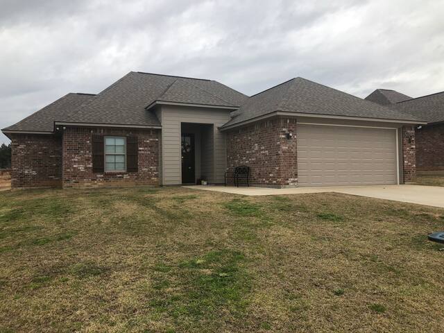 Casa de los Sueños - Modern 1-story/3BR home