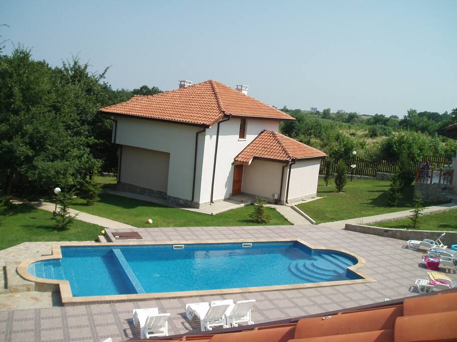 pool