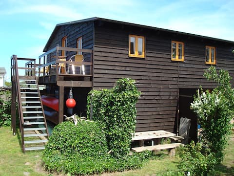 Top performing Airbnb: Vacation home "Alte Bootsscheune" in Kröslin